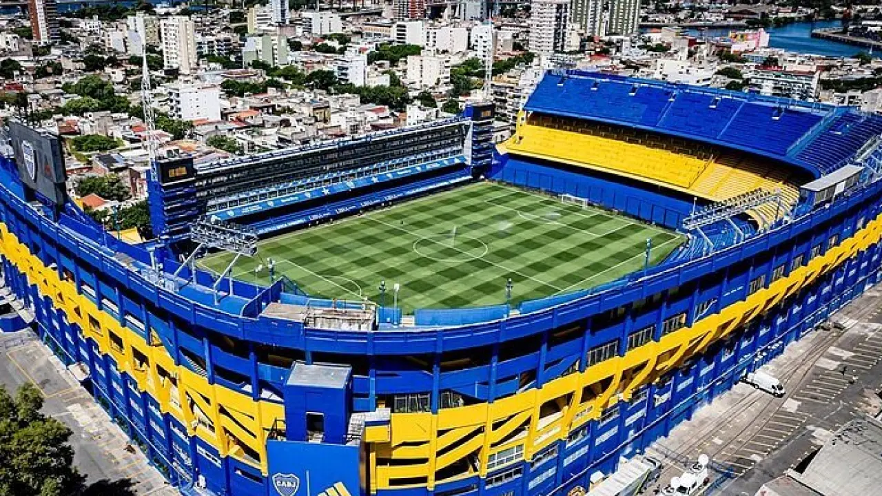 Estadio La Bombonera, casa do Boca Juniors em Buenos Aires.
